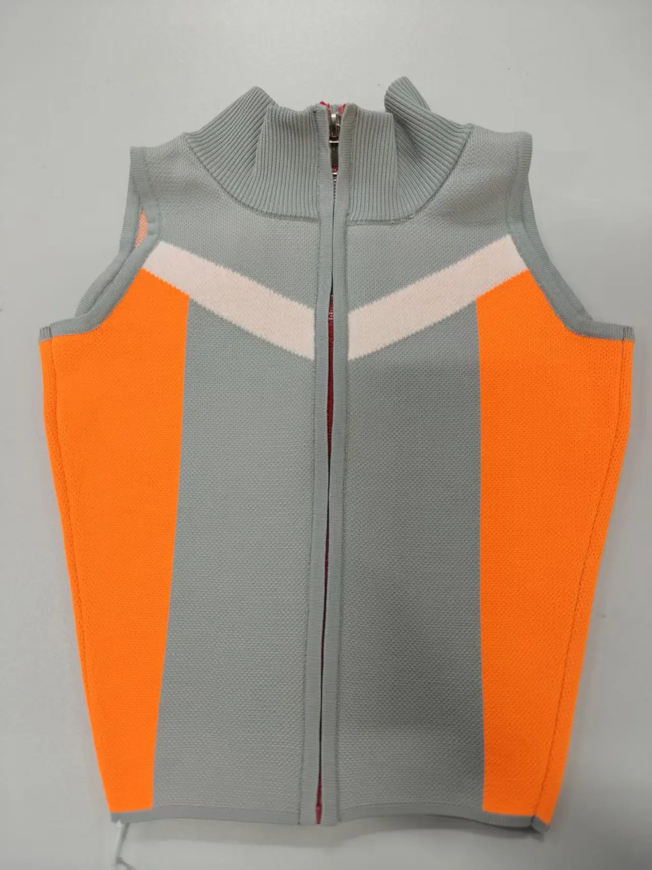 

YLMyself Custom Robotic Clothing - High-Temp Flame-Retardant Color-Changing Nylon Textiles