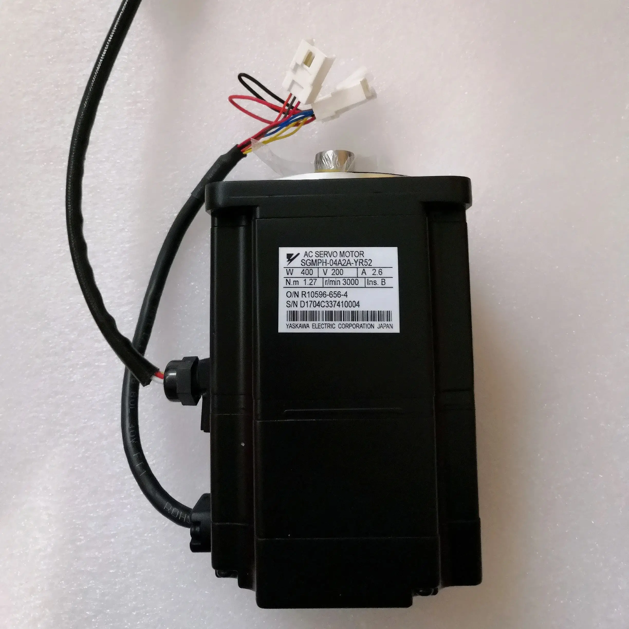 Original Genuine，SGMPH-04A2A-YR52 Brand new Servo motor，Fast shipping，SGMPH 04A2A YR52