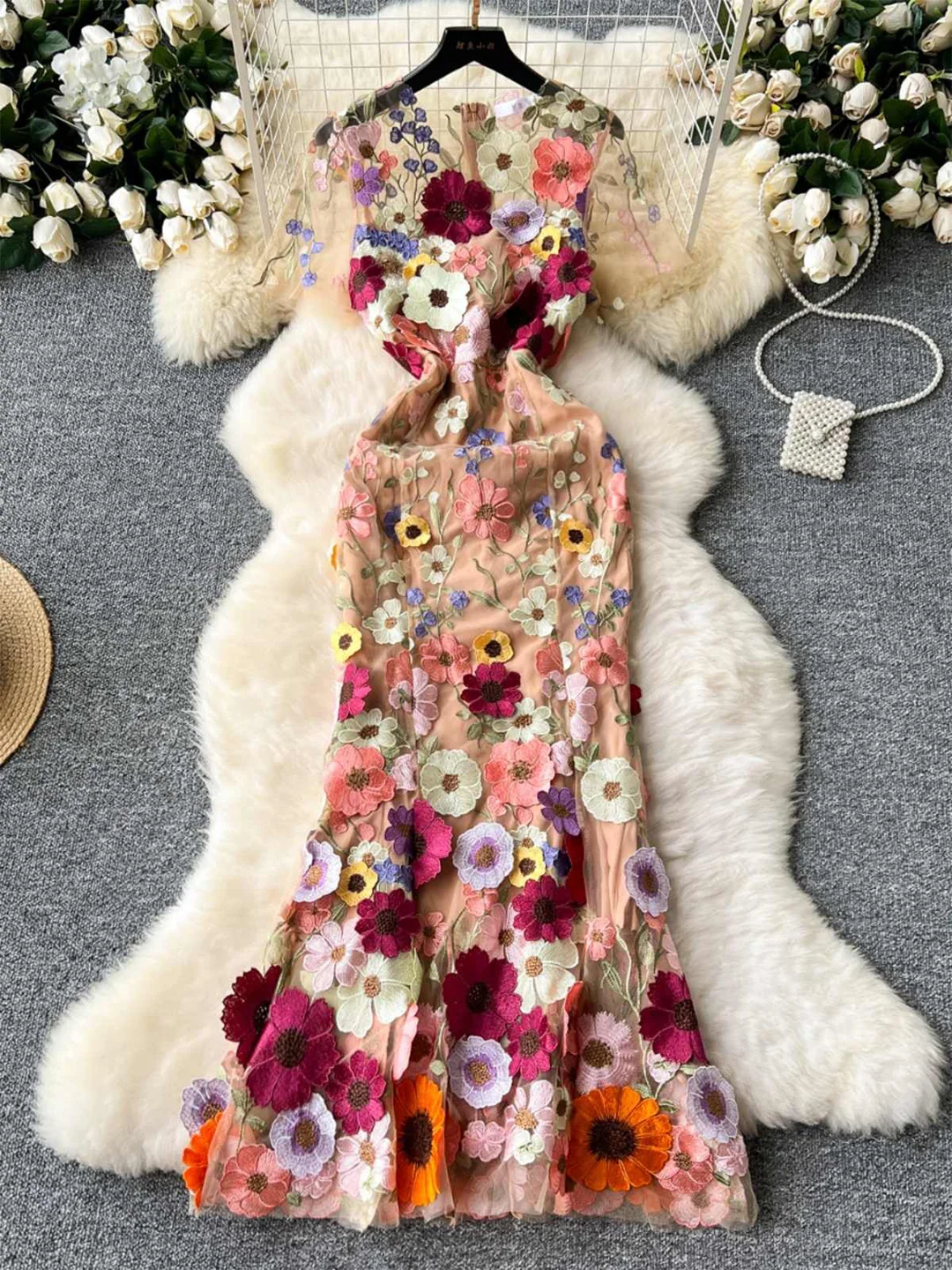 

Croysier Summer Vacation Long Dresses Women Fashion Raised Flower Embroidery Dress Short Sleeve Round Neck Trumpet Mermaid Dress