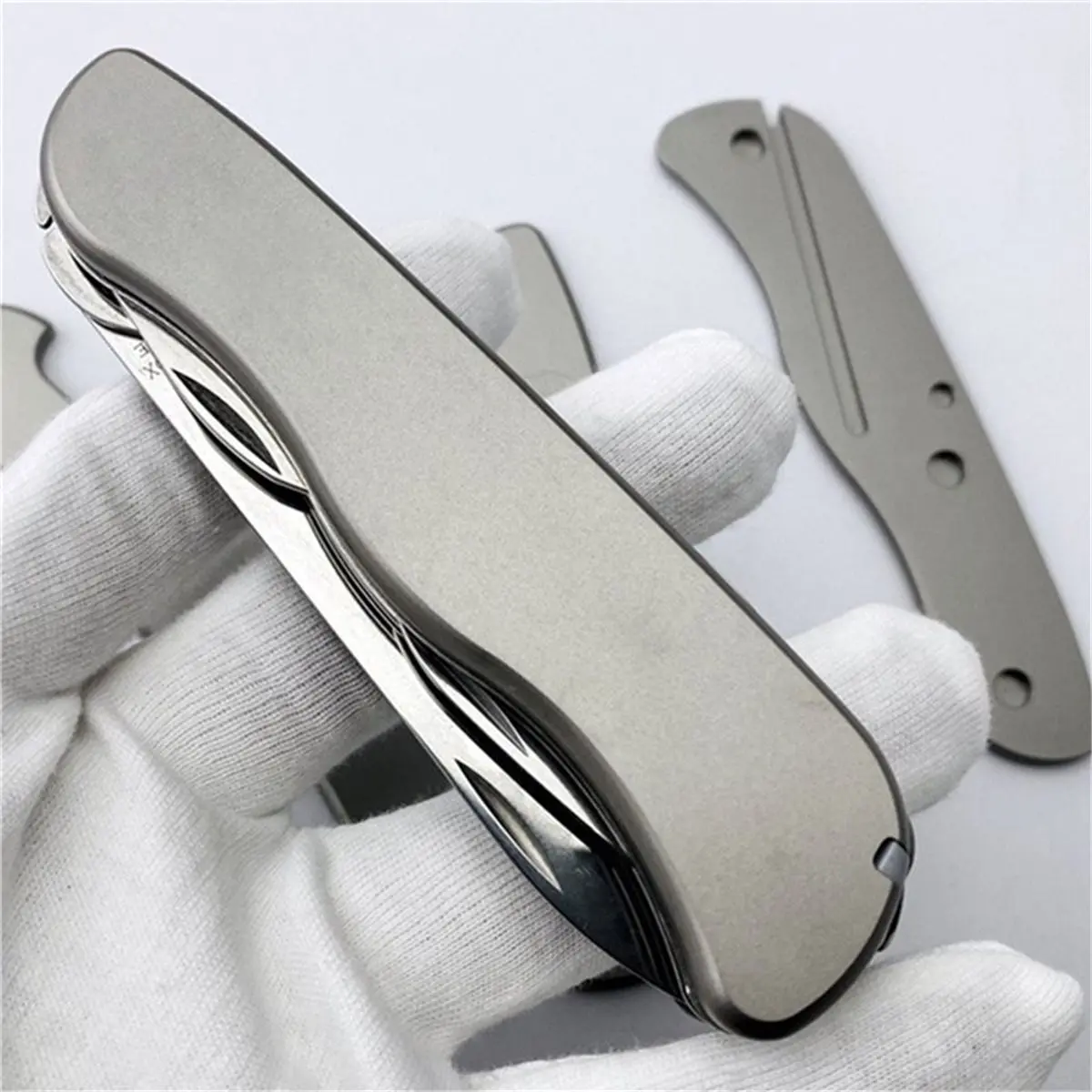 Promotional-1 Pair 111mm Knife Handle Patches Titanium Alloy TC4 DIY Shank Patch for 111mm Folding Pocket Knife DIY Handle Patch