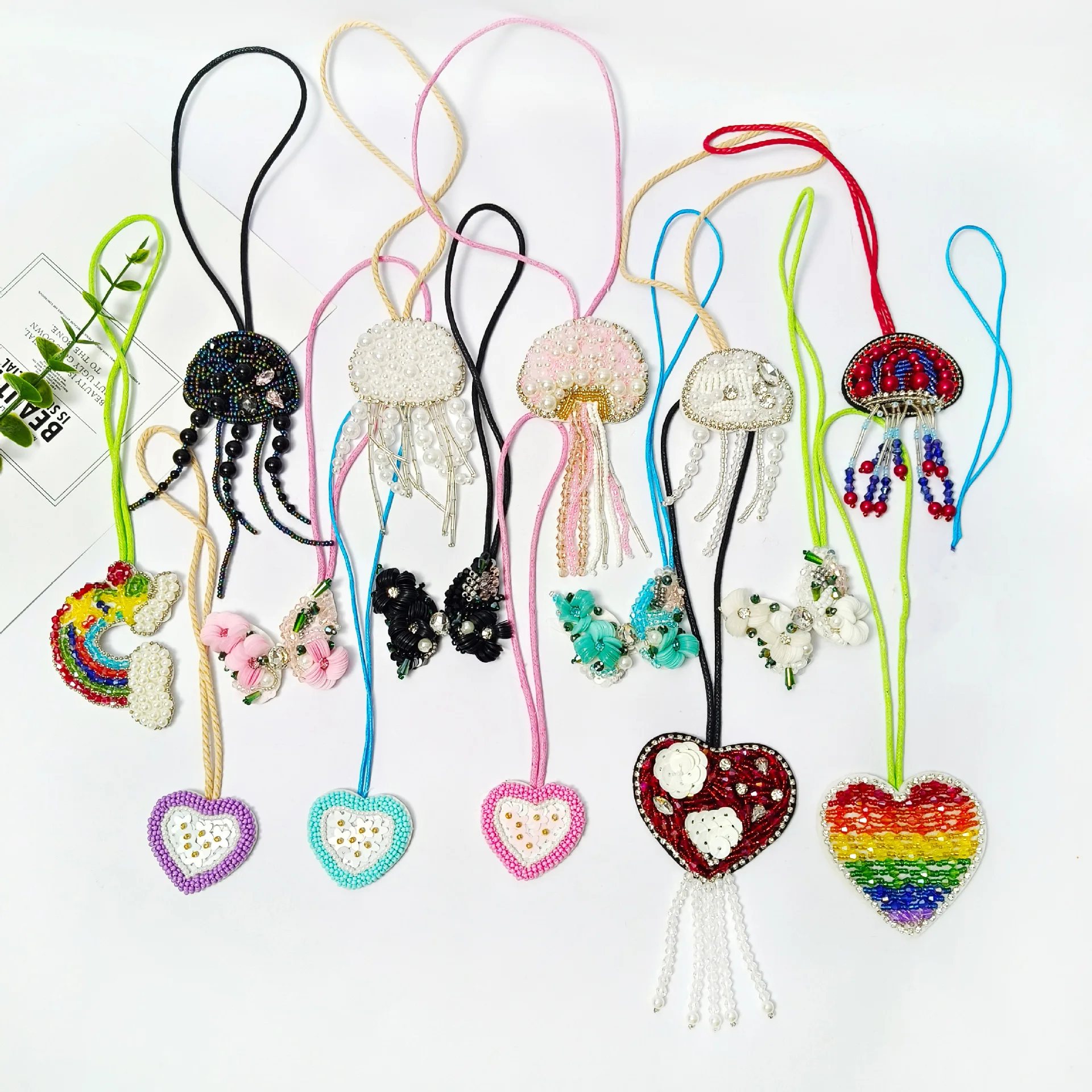 Beaded Pendant Exquisite Beading Keychain Rhinestone Keychain High-Quality Rainbow Hanging Ornament For Fashion Item Clothing