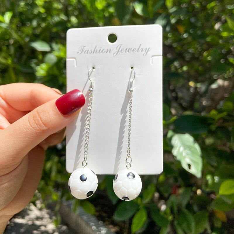 Lustige Sport-Fußball-Ohrringe für Frauen und Mädchen, Party- und Urlaubsschmuck, Geschenke – Detail 1