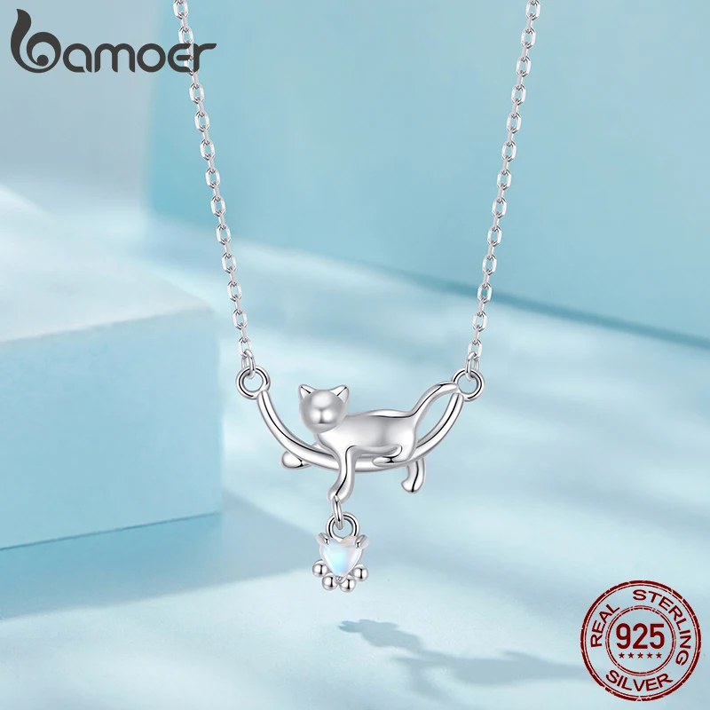 BAMOER 925 Sterling Silver Cat Necklace for Women - Cat Jewelry Gifts for Cat Lovers Fashion Birthday Graduation Gift SCN533