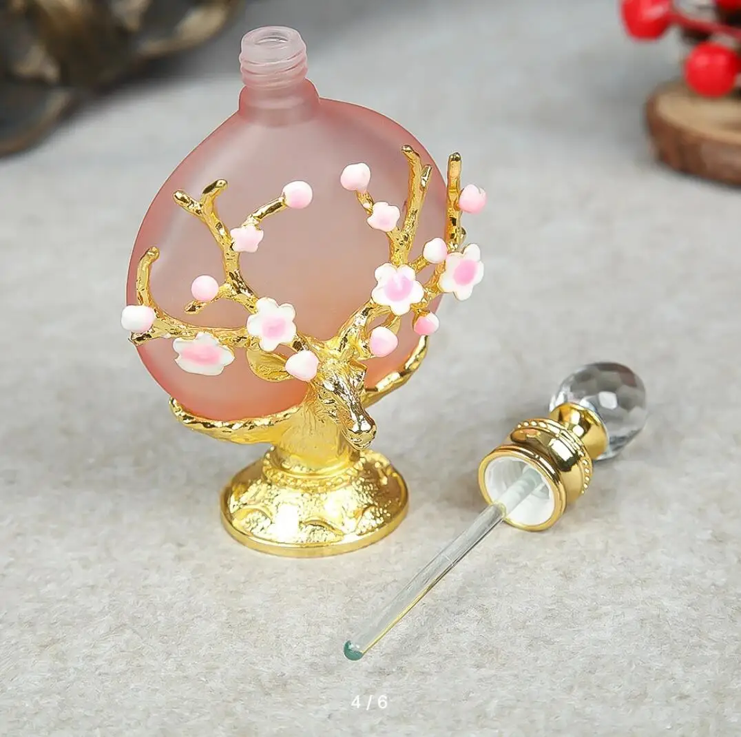 Vintage Decoration Bottle 30ML/1oz Pink Glass Enamel Antlers Plum Blossom Branch Clear Crystal Cap Aromatherapy Perfume Ornament