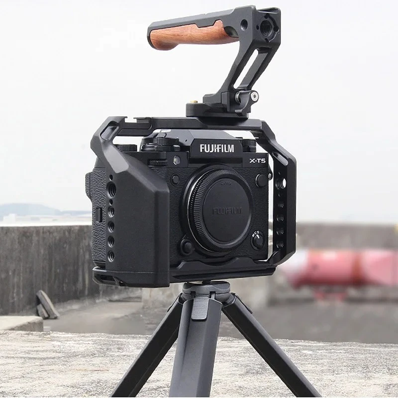 

X-T5 Camera Cage for Fujifilm XT5 Camera Stabilizer Protection Frame Rig for Vlog Video Shooting