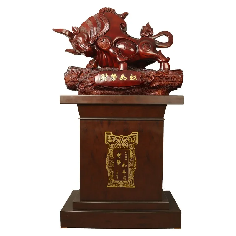 Cattle ornaments attract wealth and land, and the bull is soaring. Home decoration