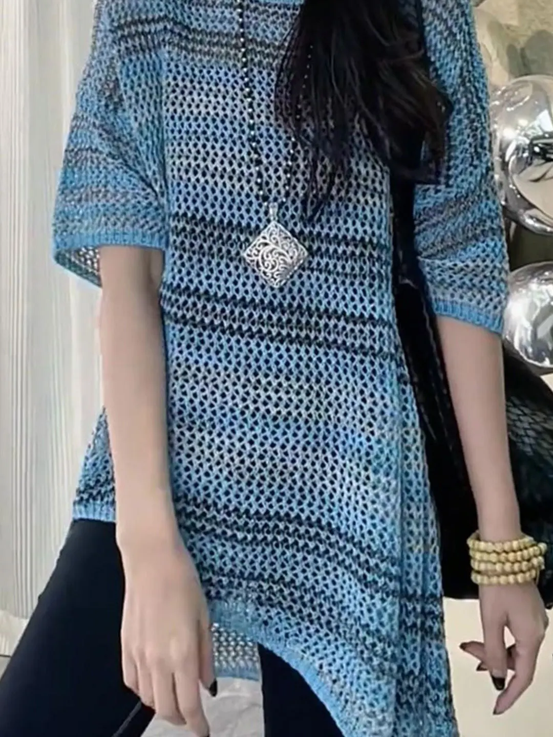 

2025 New Women's Hollow out Knit Top Faion High End Irregular Color Blo ort Sve T-irt Korean Sle Loose Fit Summer