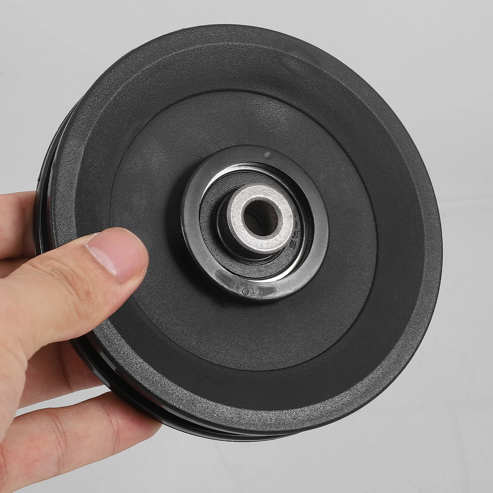 Gym Pulley Nylon Bearing Wheel Smooth Movement Replacement Fitness Equipment Part Heavy Duty Universal Pulley Gym Equipment Part