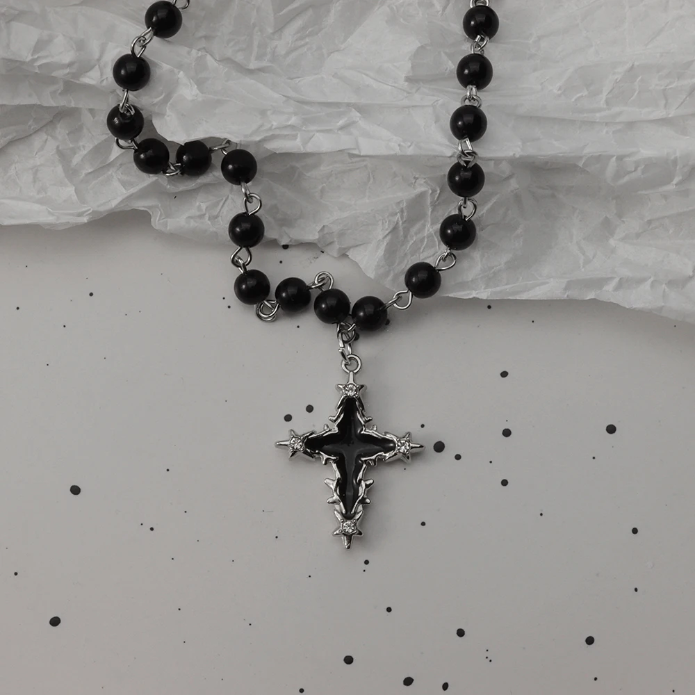Gotische Vleermuis Kruis Donkere Hanger Ketting Set, Y2K Gepersonaliseerde Doorn Liefde Zwarte Kraal Gestapelde Ketting Set, Geschikt als Halloween G