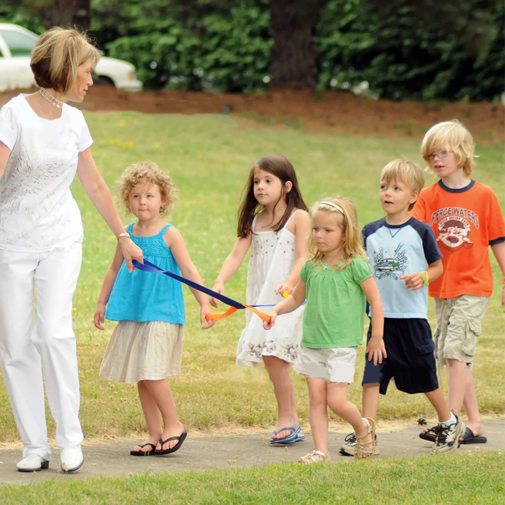 حبل مشي ممتاز للأطفال للسلامة في حديقة رياض الأطفال في مرحلة ما قبل المدرسة ومقابض متباعدة وحبل قابل لإعادة الاستخدام لخط الأطفال