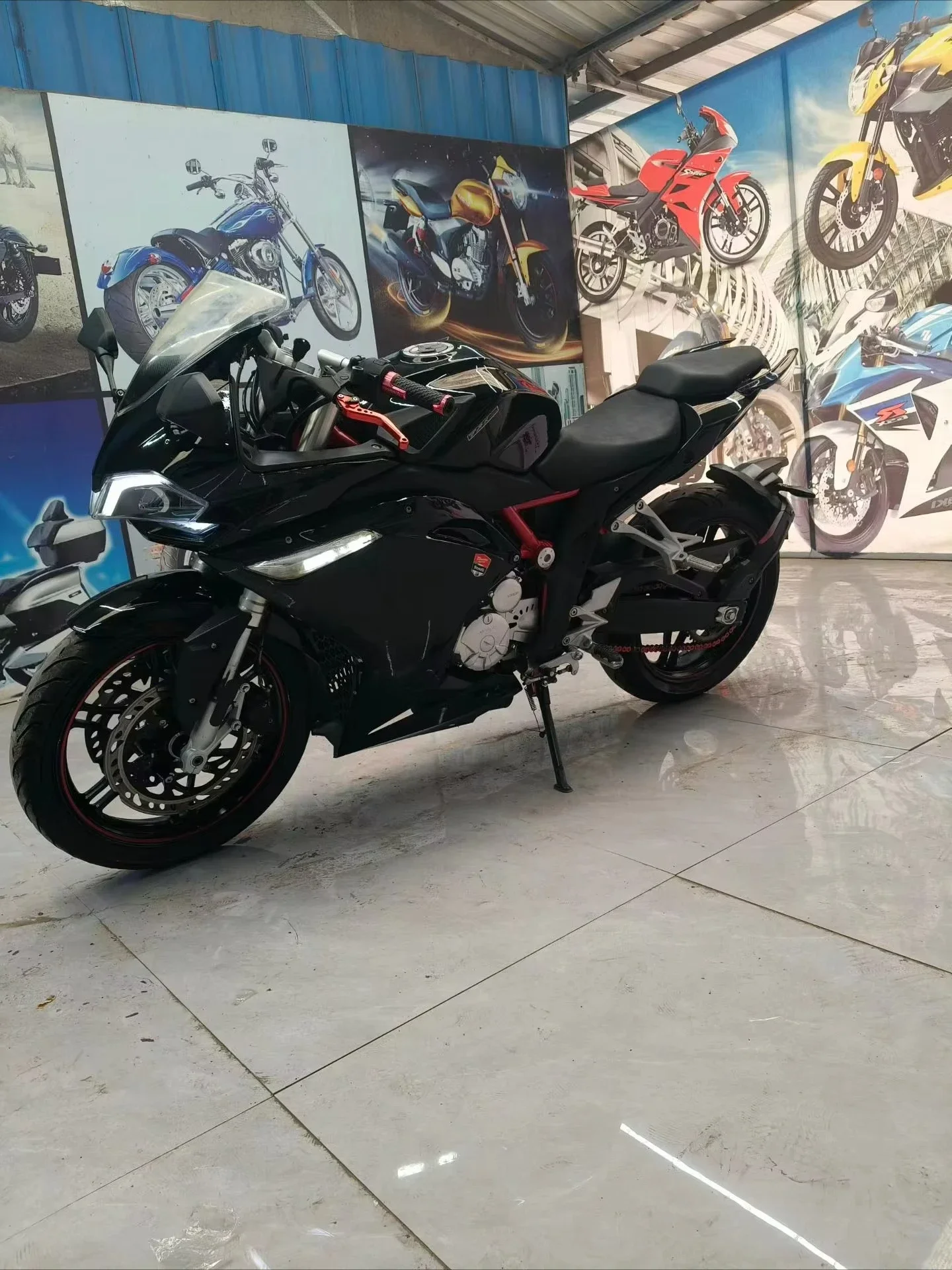 SXLL Used LONCIN VOGE 300cc Sports Motorcycle Racing Street Car   Powered CN JIA