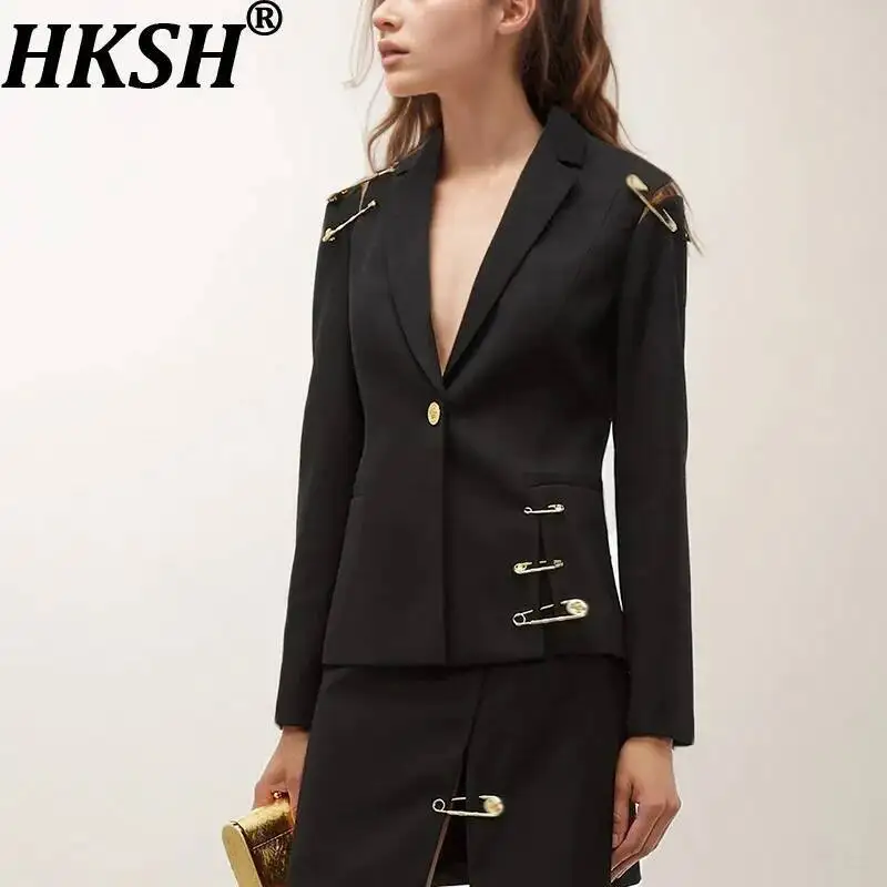 

HKSH Осенний новый женский шикарный пиджак с асимметричным дизайном на одной пуговице, облегающее элегантное модное офисное женское стильное пальто HK9876