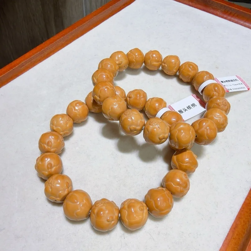 New product: accessories bracelets, including monkey pot lid , spacer beads, braided cords, and