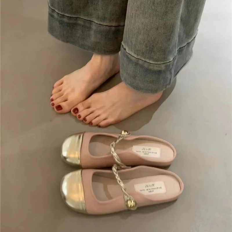 Women\'s Slippers Summer New Flat Bottom Round Head Metal Decorative Baotou Sandals Casual Fashion Comfortable Non-slip Slippers