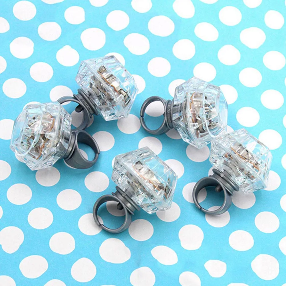 

8pcs LED Diamond Ring Finger Rings Kids Light up Gifts Flashing Toy Jewelery Halloween Accessories Bright Gem