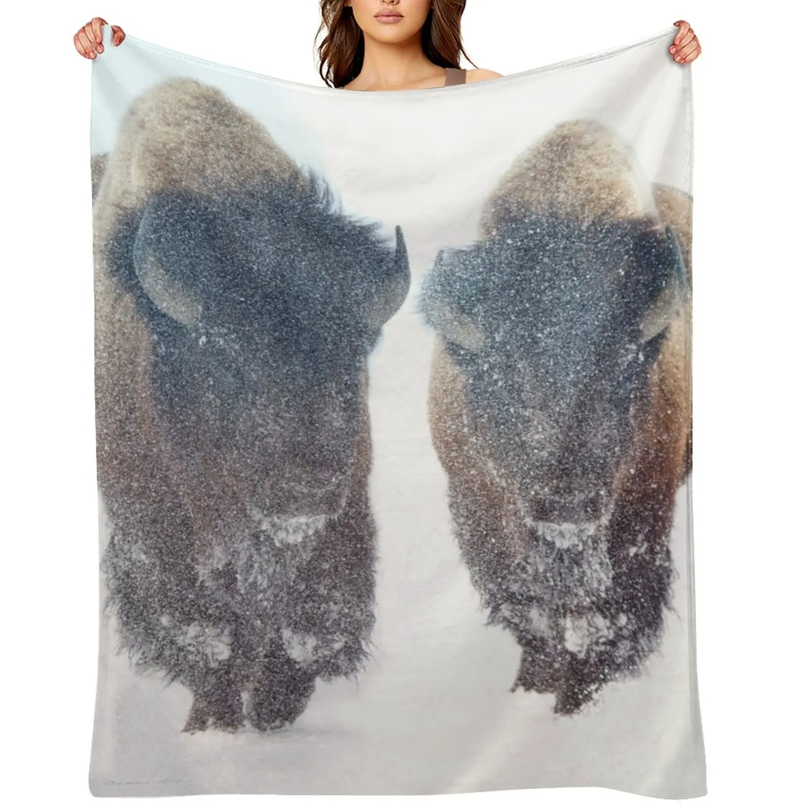 

American Bisons Travel Through a Winter Snowstorm Throw Blanket Soft Plaid Decoratives Winter beds Blankets For Baby Blankets
