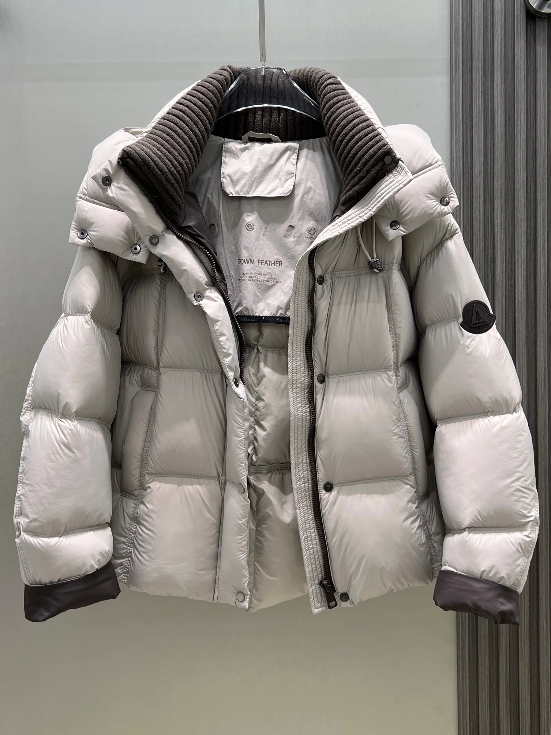 Women's ort Puffer Jaet 90% White Du down Hooded Thiened Winter Outerwear Bread Sle Warm Commute Sle Nylon
