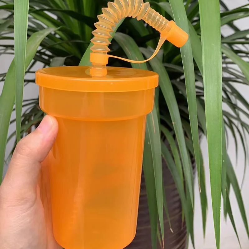 NONE Neon-Schipper-Becher, wiederverwendbar, auslaufsicher, Trinkbecher mit Deckel und Strohhalmen für Geburtstagsfeier, Reisen, Weihnachten, Saftbecher, Wasserflasche 10