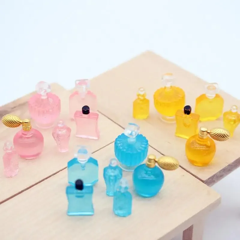 6Pcs Cute Mini Perfume Bottle Simulation Model Dollhouse 1:12 Scale Decor Resin DIY Craft Charms