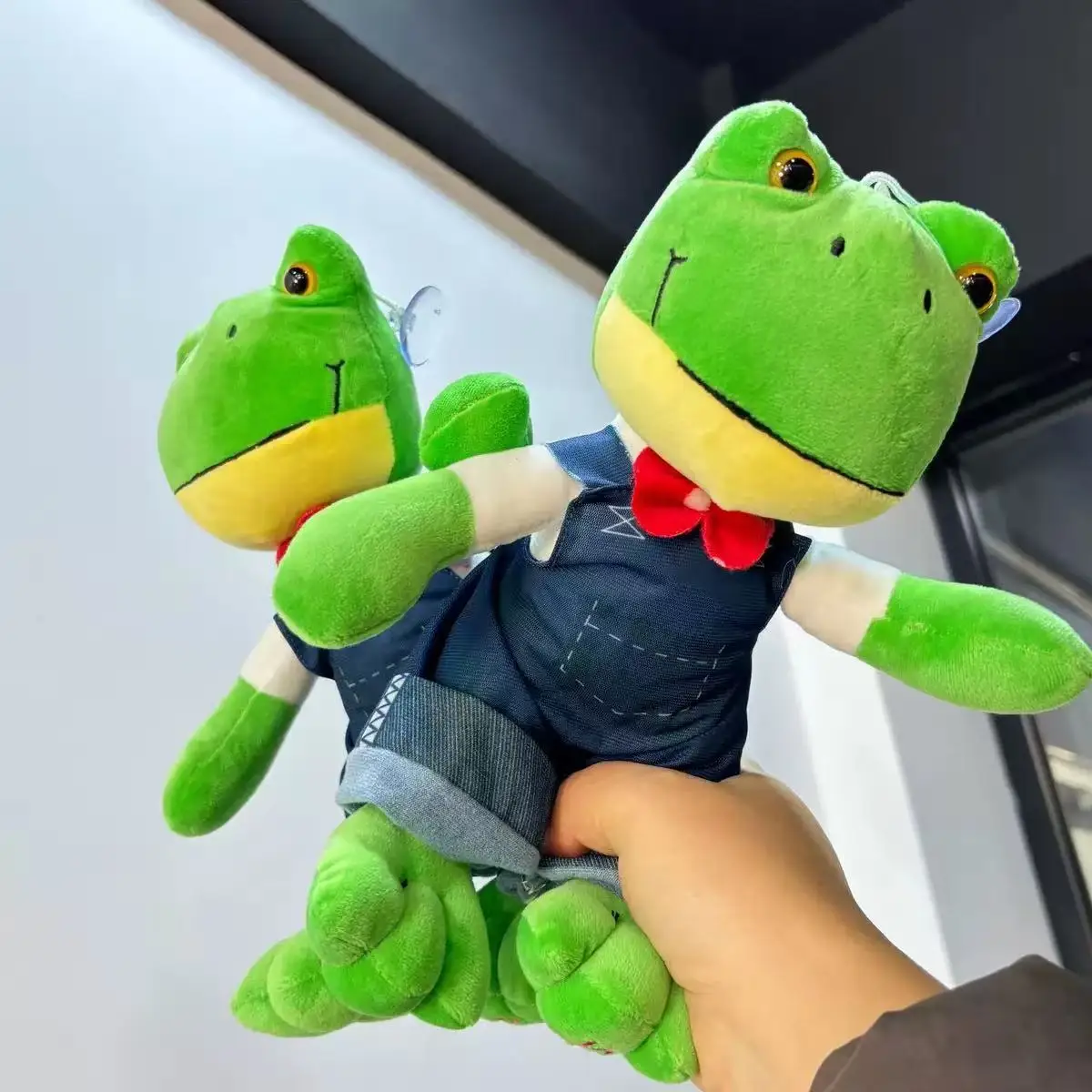 25cm In Spot Cartoon Cute Magic Expression Frog Plush Doll 25cm Frog Plush Doll Children'S Gift Toy Soft Long Legs Wholesale