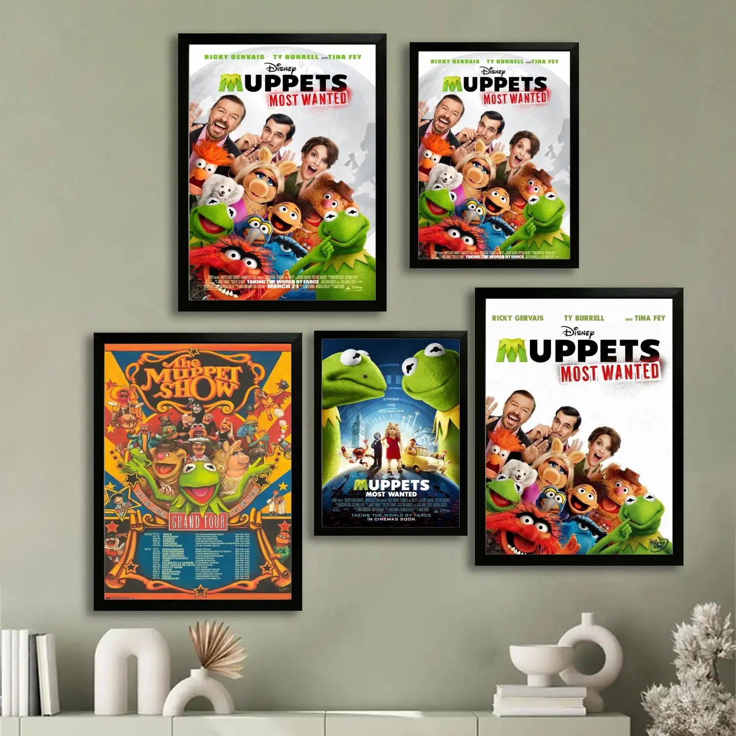 

Muppets Most Wanted Canvas Art Poster and Wall Art, Picture Print, Modern Family, Bedroom Decor, Posters,Decorative painting