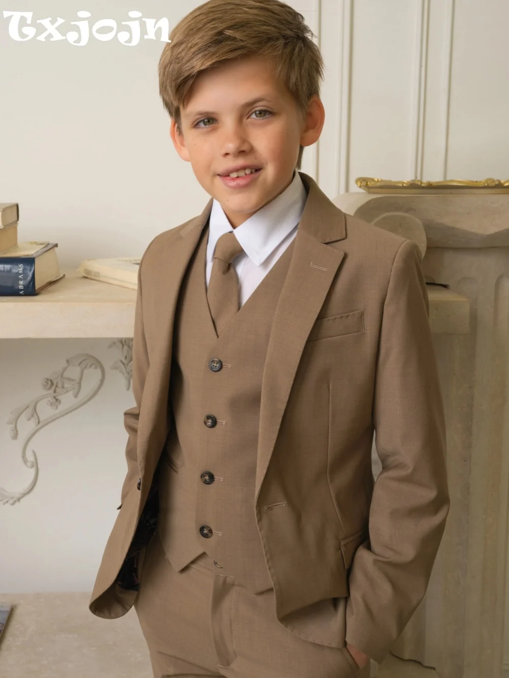 Txjojn Boys Notched Lapel Suit Set 3 Pieces Wedding Ring Bearer Outfit Handsome Classic Kids Suits Birthday Party Outfit 2-20T