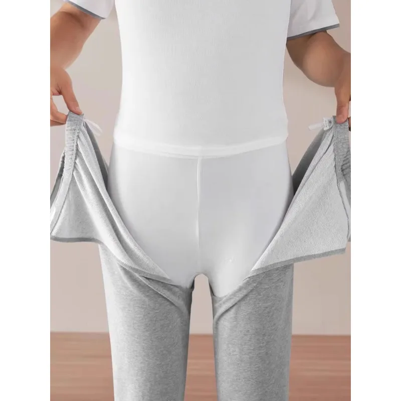 Soft Cotton Open-Crotch Incontinence Pants for Elderly Breathable Washable Anti-Leak Bedridden Underwear with Open-Crotch Design