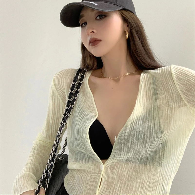 Pearl Diary Summer Thin V-Neck Sunscreen Shirt Knitting Single-Breasted Top   Women Beach Outing Long Sleeve Cardigan