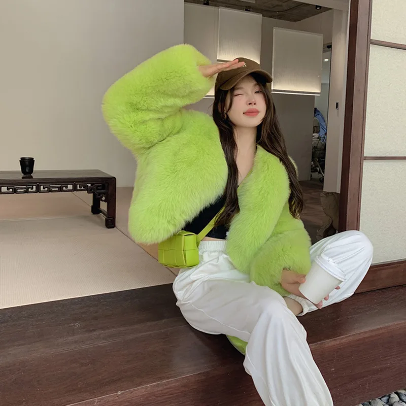 New street bombing fluorescent green environmentally friendly fur jacket for women, short Korean version, atmospheric and