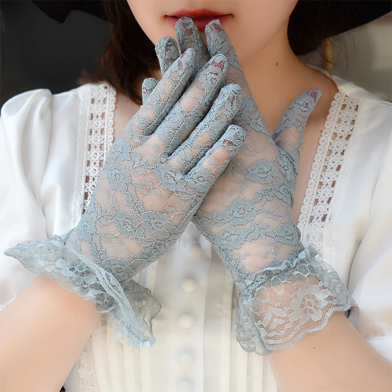 Women Sexy Lace Short Tulle Gloves Elegant Lady Lotus Leaf Sheers Gloves Ultra Thin Floral Stretchy Gloves Full Finger Mittens