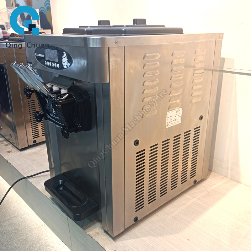 Macchina per gelato soft commerciale 1800W 18-22 litri per ora Tramoggia 2x4,5 litri 3 gusti