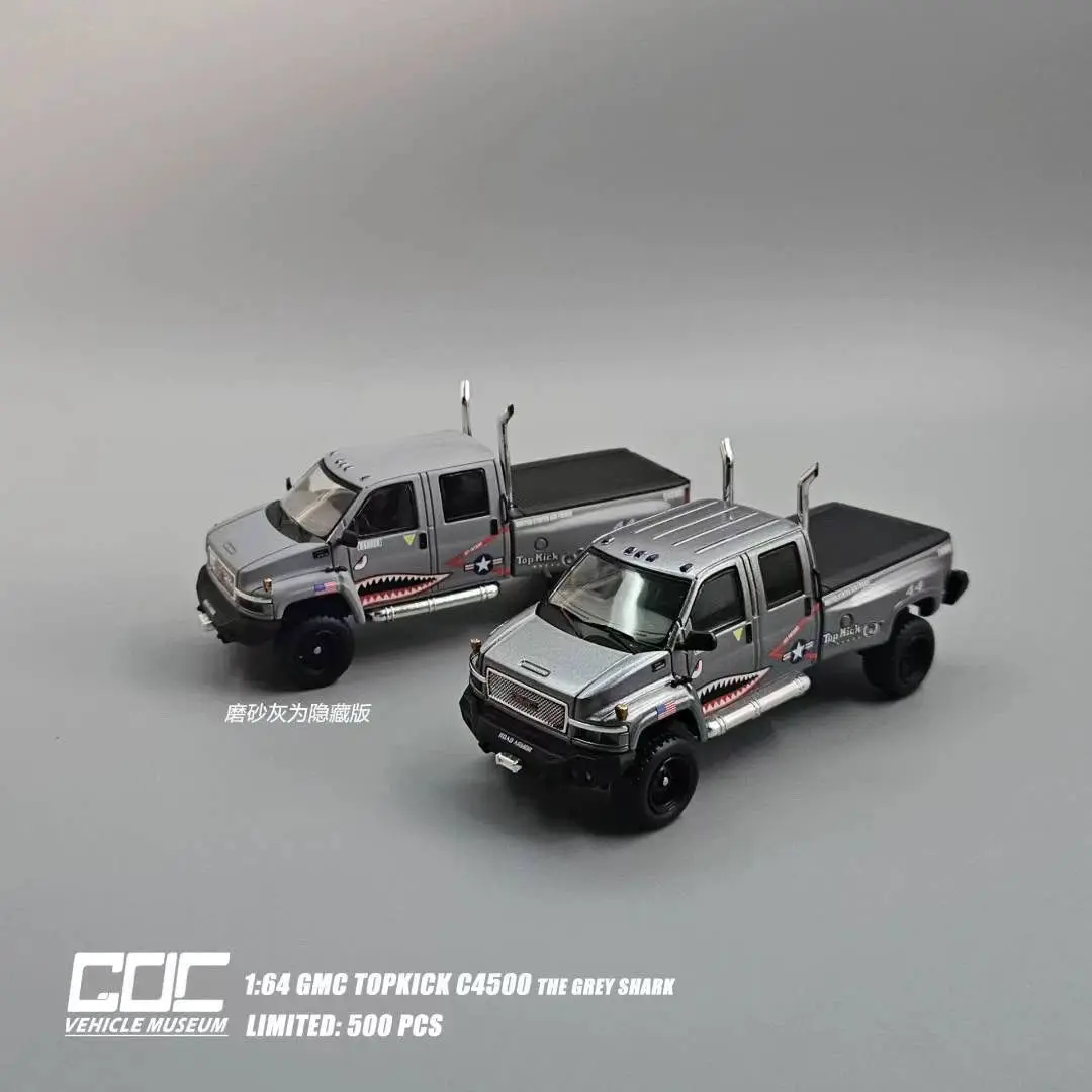 

Send One Randomly GOC Diecast 1/64 Scale GMCTOPKICKC4500 The Grey Shark Alloy Model Car Toys for Boys Gift