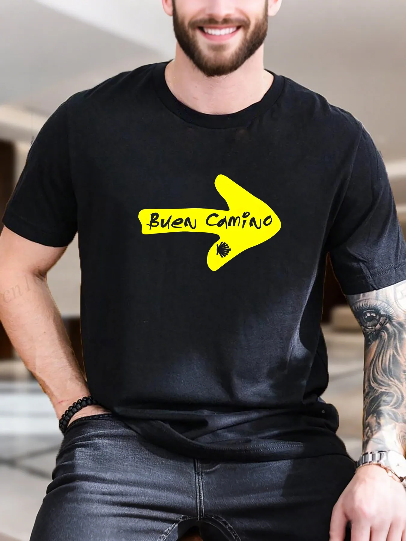 

New Arrival Fashion Men's Banana Compass Print Pure Cotton T-Shirt Yellow Arrow Design Breathable Soft Casual Stylish Tee for Su