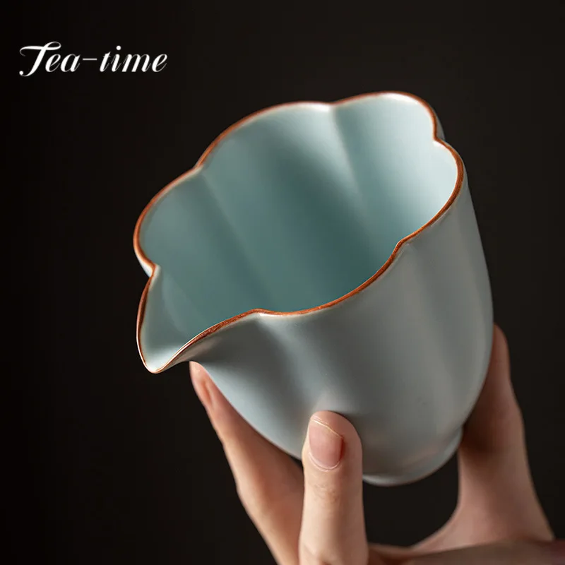 180ml Azure Ru Kiln Porcelain  Tea Pitcher Opened Piece Tea-separating Fair Cup Cha Hai Justice Cup Coffee Teaset Craft Gift Box