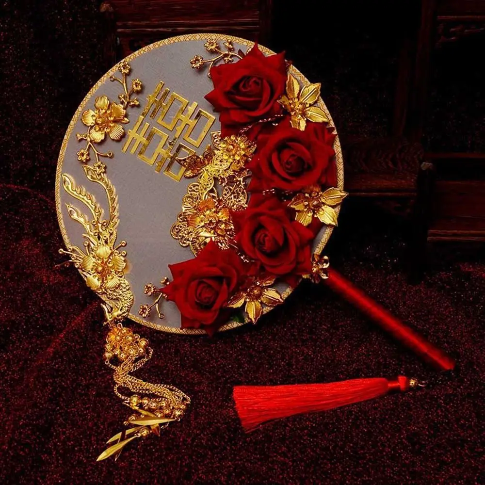 Handheld Vintage Wedding Decorative For Bride Gold Red Bridesmaid Chinese Wedding Decor Craft Photography Ornaments Fan Bouquet