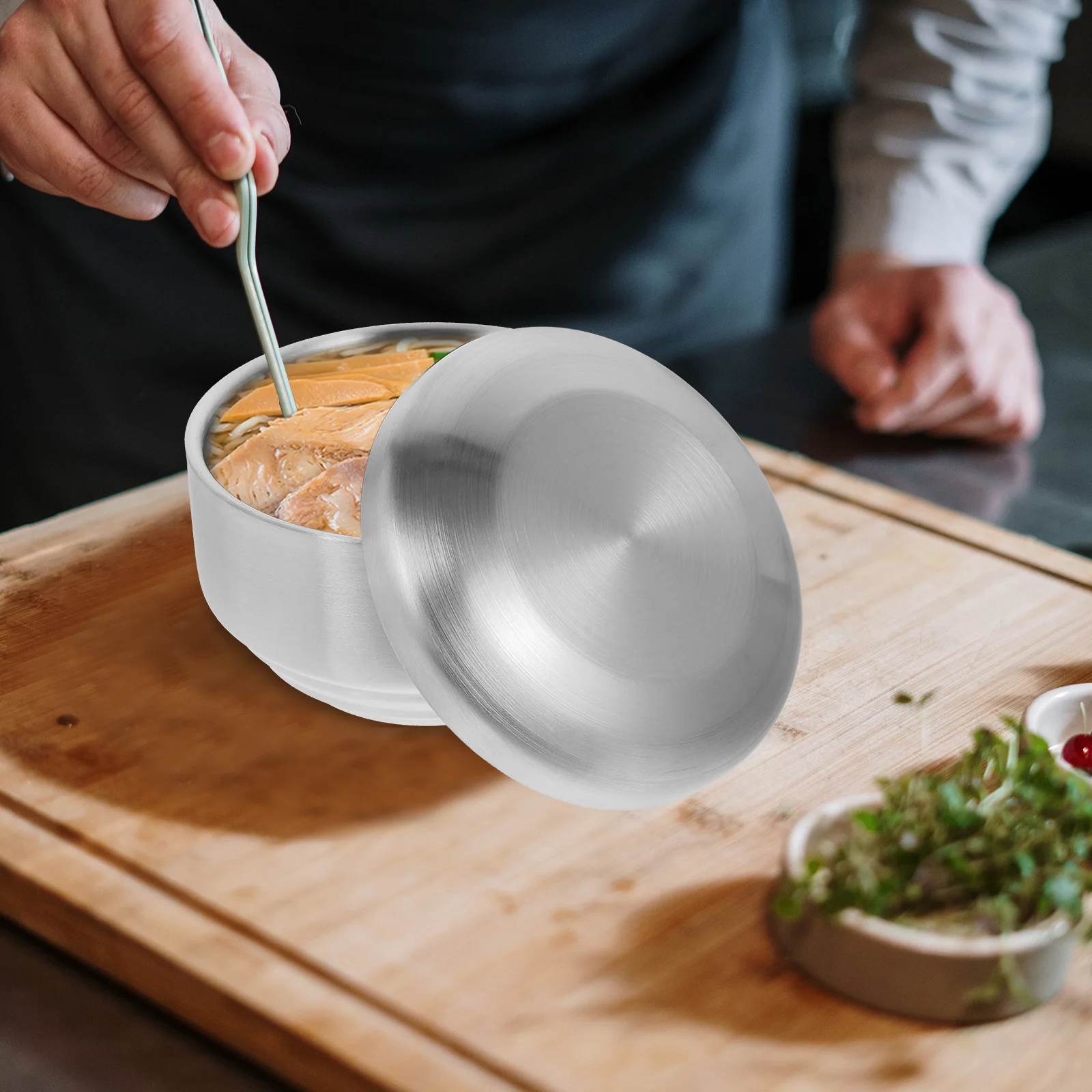 

Sturdy 304 Stainless Steel Double Wall Heat Insulated Bowl 10 5cm Golden Lid Soup Rice Noodle Salad Kitchen Utensil