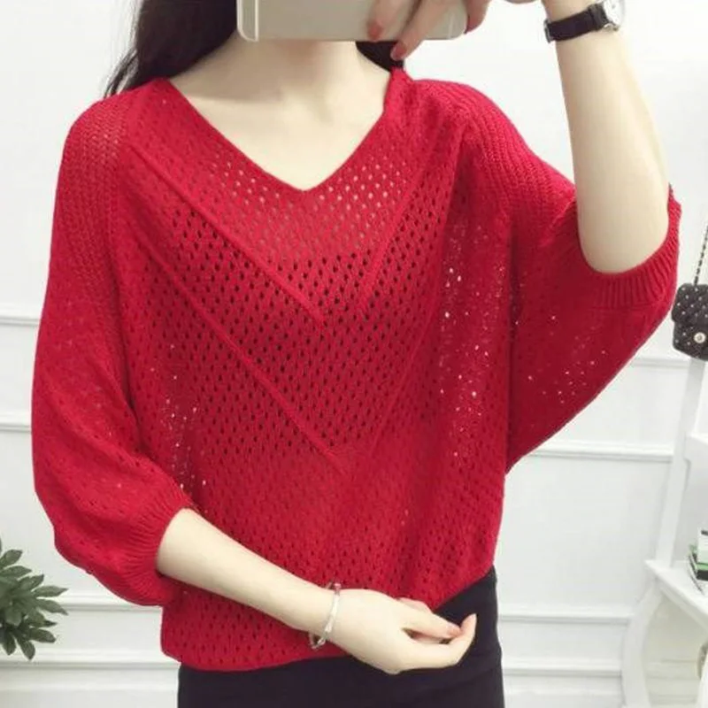 Fashion V-Neck Knitted Loose Hollow Out Blouse Women\'s Clothing 2023 Summer New Casual Pullovers Korean Batwing Sleeve Shirt