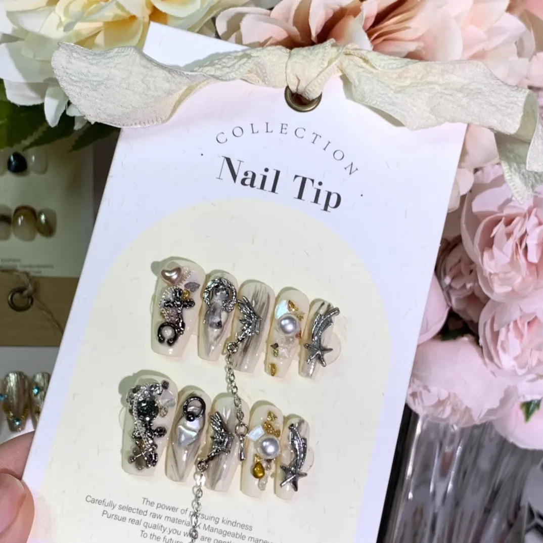 

Heavy Work French High-end Retro Metal European and American Sweet Cool Nail Art Luxury Rhinestone Decoration Removable.No.29171