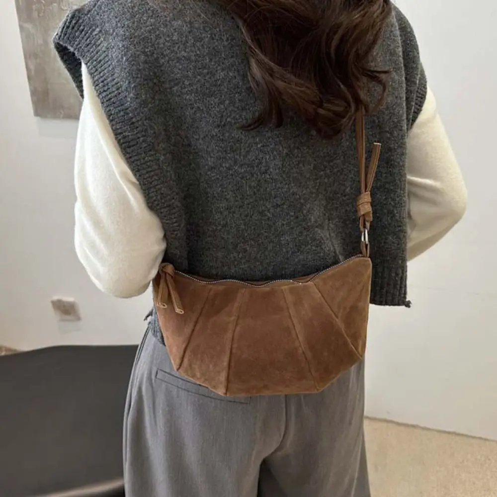 Cute Crossbody Bag Croissant Shoulder Bag Small Pack Solid Color Matte PU Dumplings Bag Brown Korean Style Gift