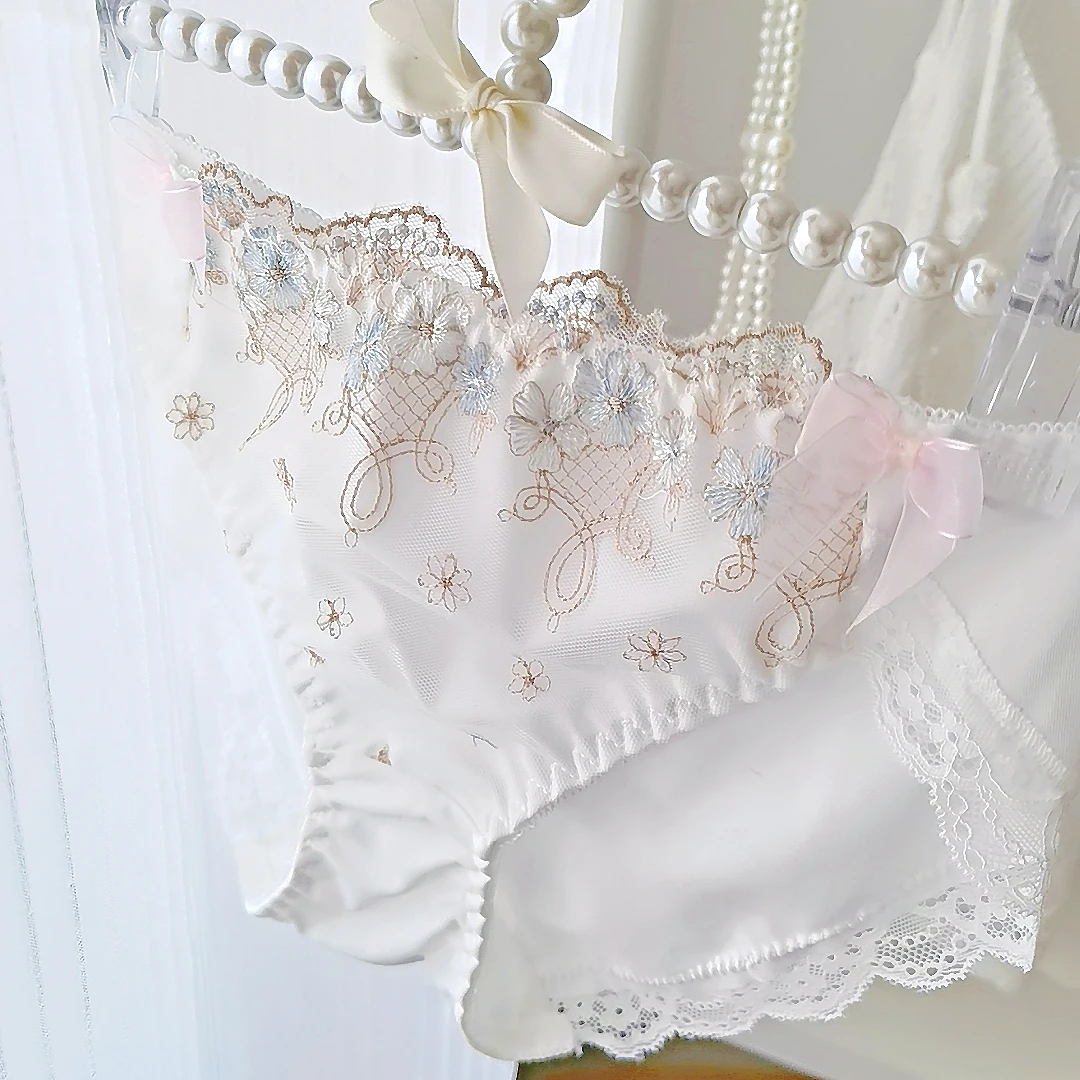 Japanese Lolita Sweet Embroidered Flower Lace Edge Low Waist Underwear Women's High Split Sexy Women's Triangle Pants