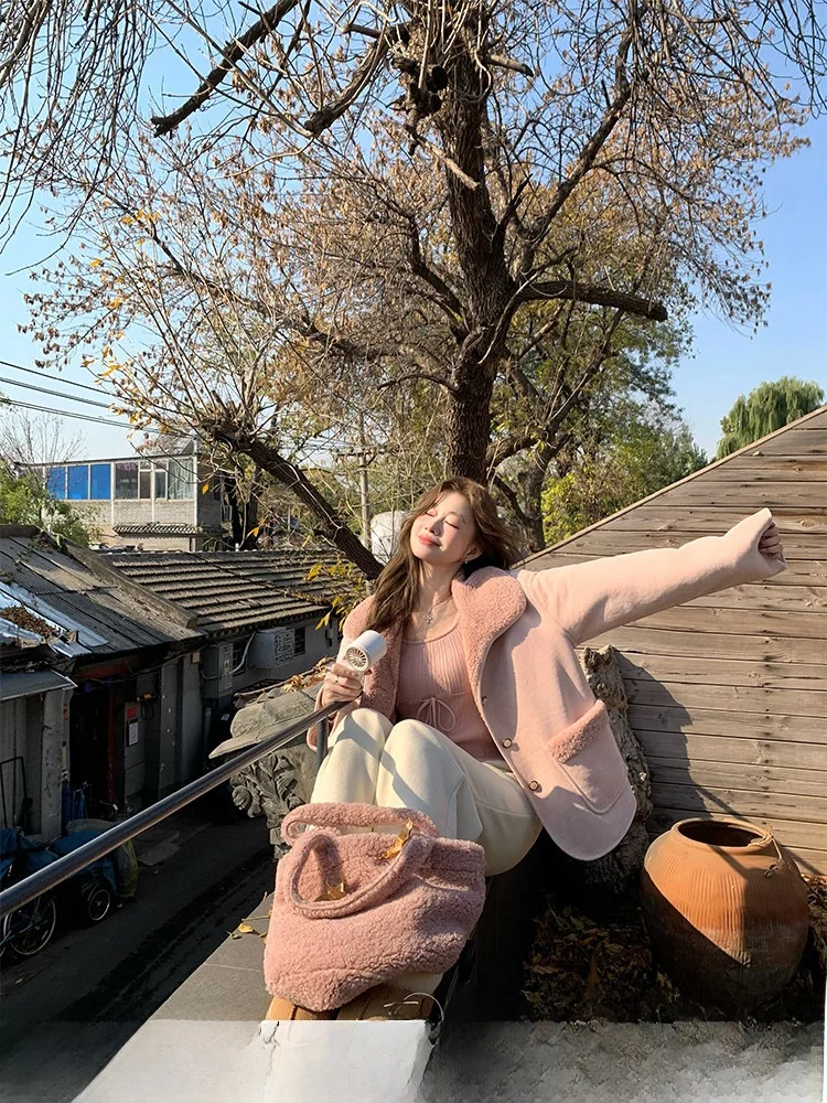 

EIA Fce Lamb Fur Jaet Women's Winter Warm Thiened Loose Environmental Protection Fur Outerwear Korean Sle Long Sve