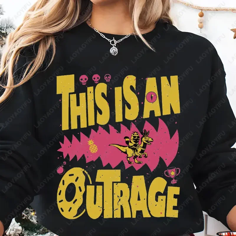 This Is An Outrage Sweatshırt Dungeon Crawler Carl Fan Shirt Princess Donut Mongo Pullovers Funny Lit RPG Book Lover Hoodies