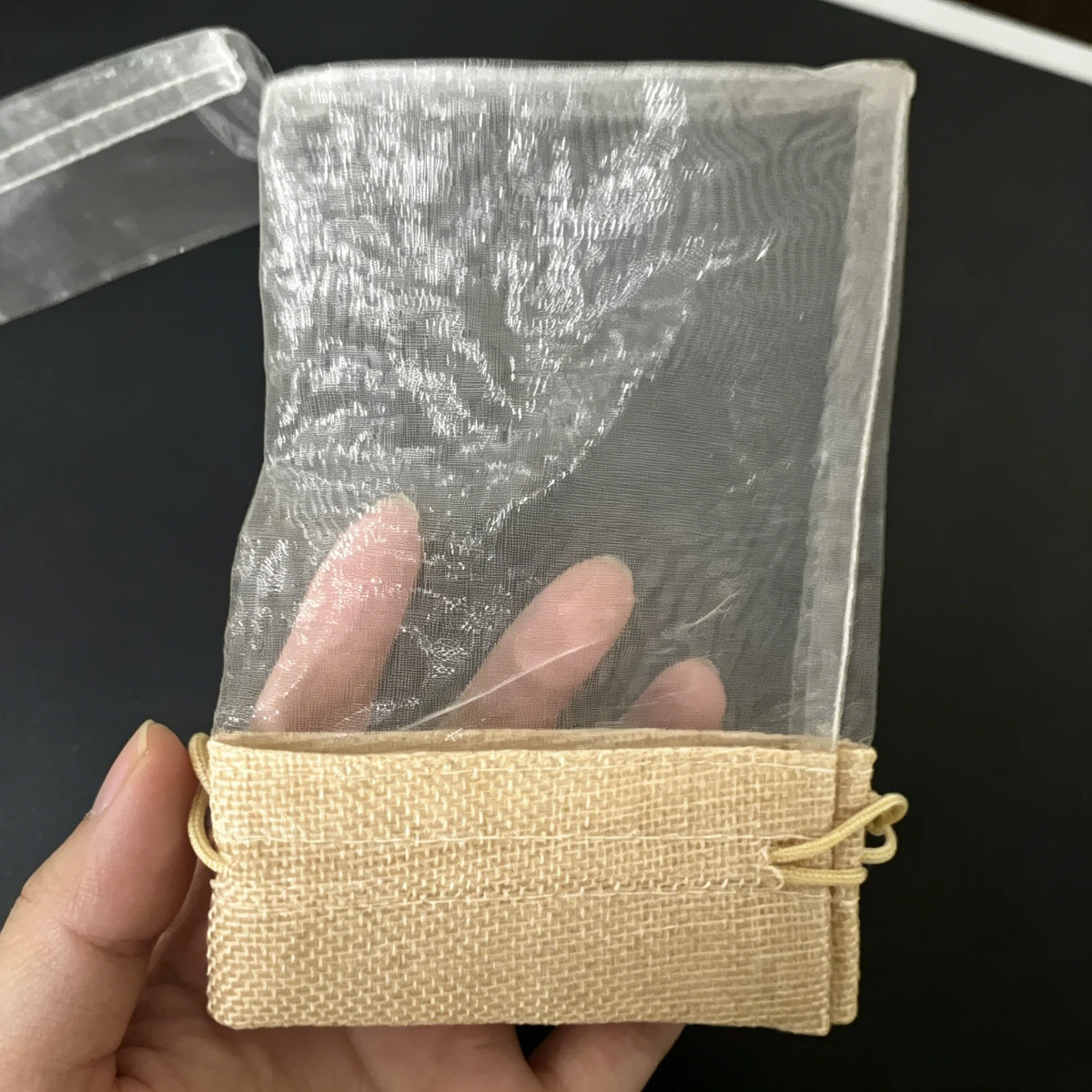 10 Stück gespleißte Organza-Jute-Beutel mit Kordelzug, transparente Mini-Geschenkbeutel für Weihnachten, Hochzeit, Party, Gastgeschenke, Aufbewahrung zu Hause – Detail 3