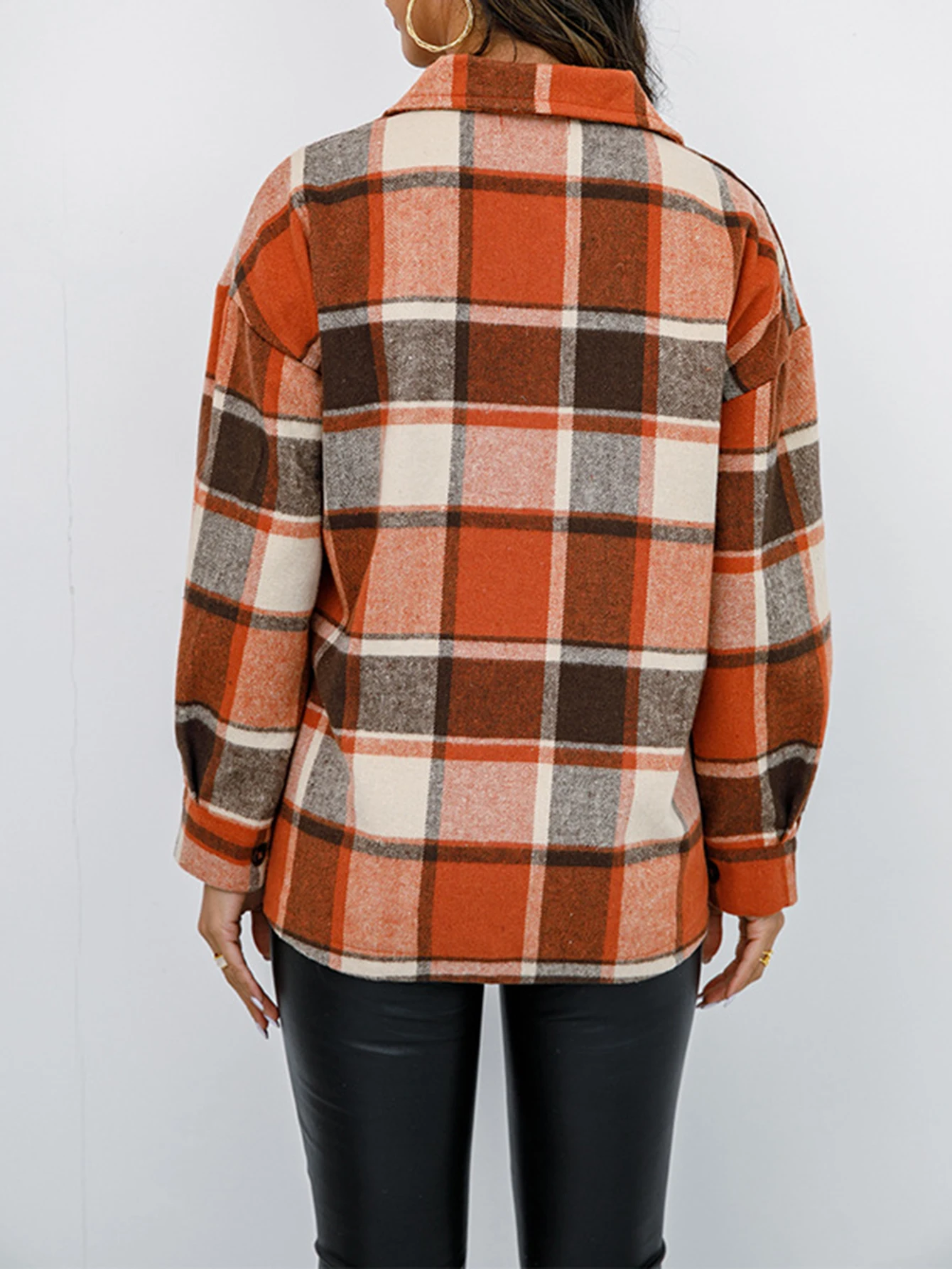 Lässiges, lockeres Rundhals-Shirt-Stil, dekoratives Element, abendendes Damen-Top, modisch, bequeme Passform, Freizeitkleidung