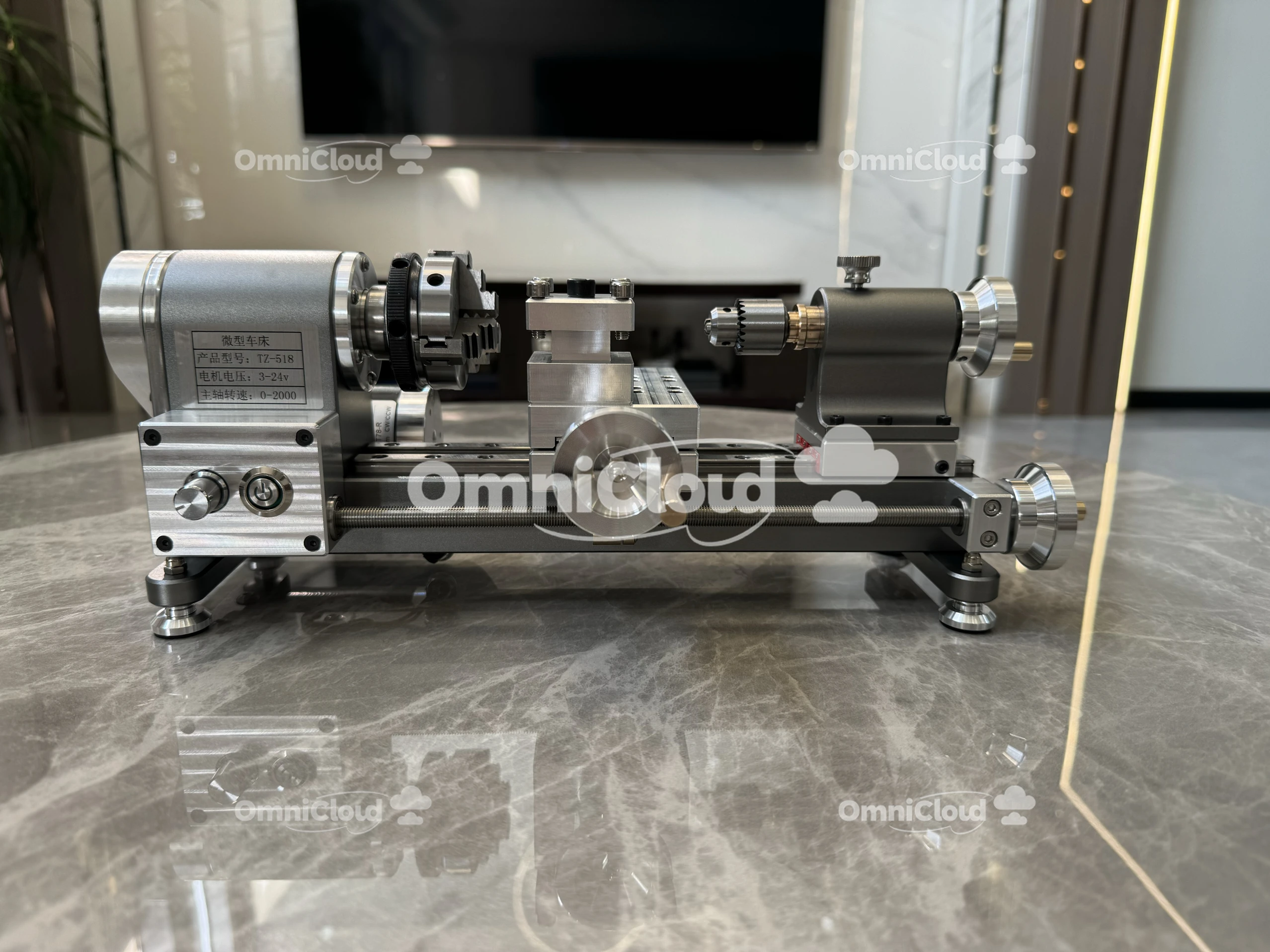 

Микротокарный станок, диаметр патрона 50 мм, сквозное отверстие 9 мм, 330x150x120 мм, мини-токарный станок