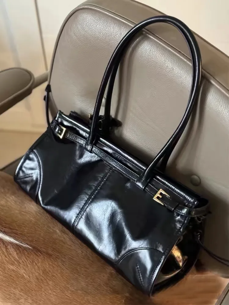 

Весна 2024, новая роскошная сумка-тоут для подмышек, женская сумка через плечо на одно плечо, кожаная сумка с маслом и воском, повседневная сумка