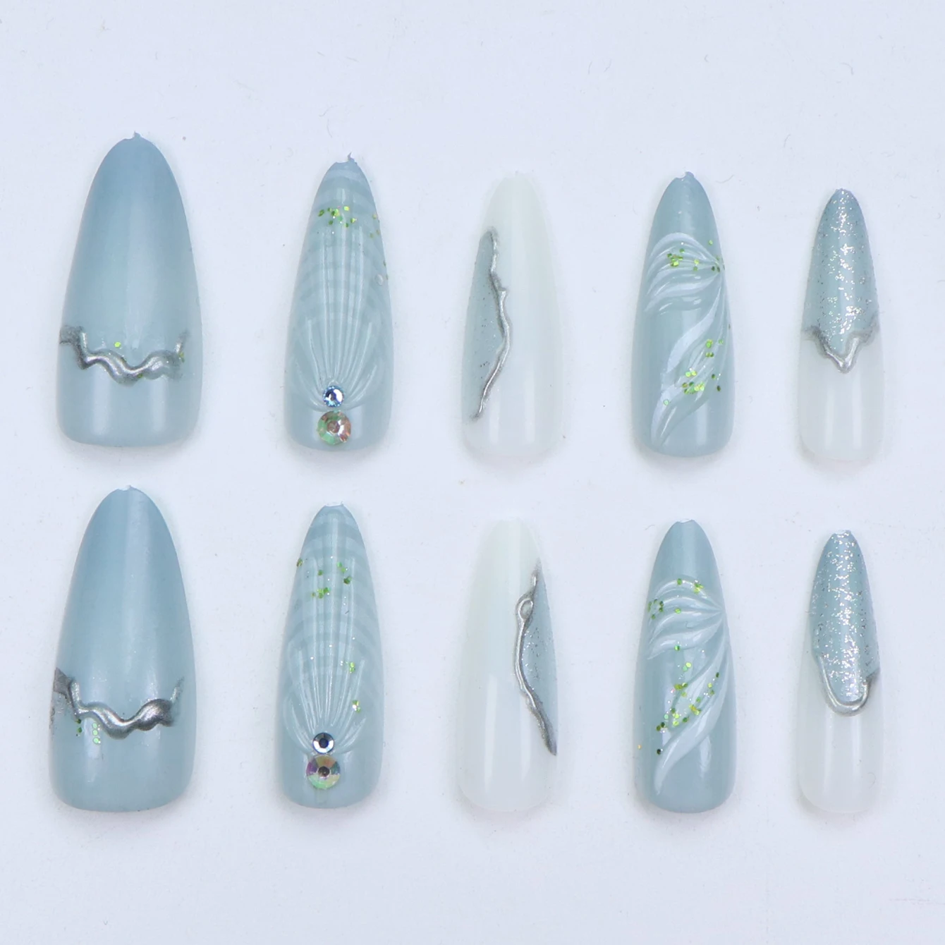 10PCS Medium Almond White Rainbow Fake nail with rhinestone silver chrome mermaid 3D shell press nail design reusable fake nail