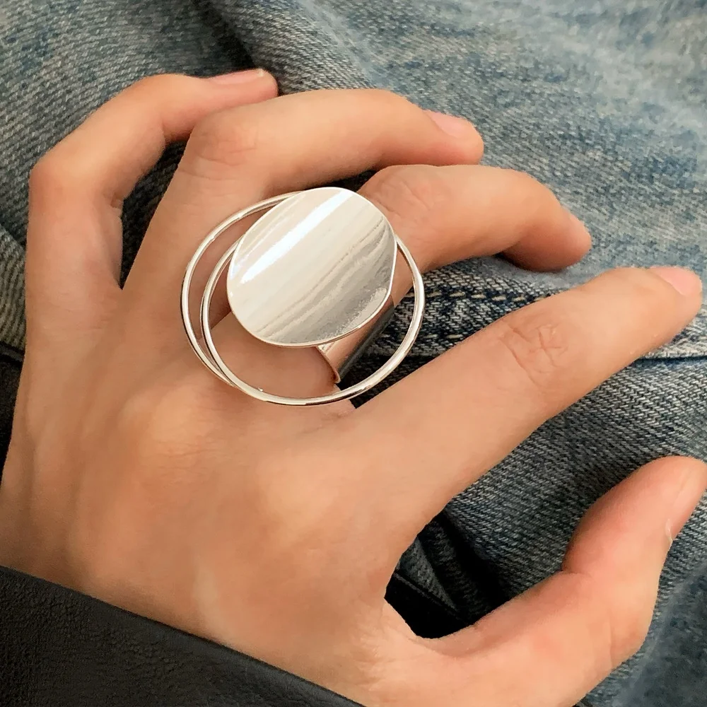 

Глянцевое кольцо с эффектом металла, модный уникальный дизайн, легкое, роскошное, персонализированное украшение для рук