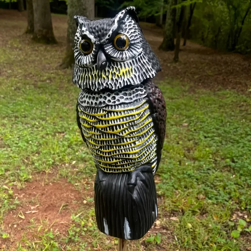 

360°Rotating Head Realistic Owl Scare Ghost - Perfect for the garden、Courtyard and Home Decoration | Indoor/Outdoor Use | No Pow