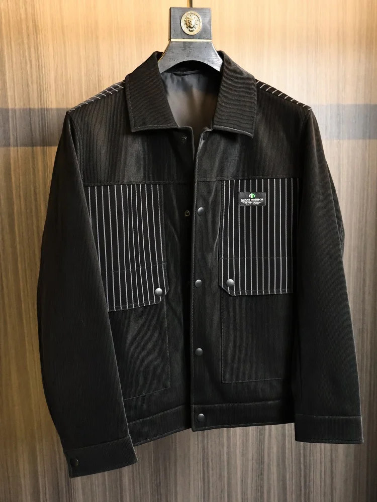 Fashionable Workwear Style Men's Jacket with Stand Collar And Embossed Sensation for Autumn And Winter Casual Wear